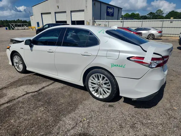 4T1F31AKXLU538575 2020 TOYOTA CAMRY - Image 2