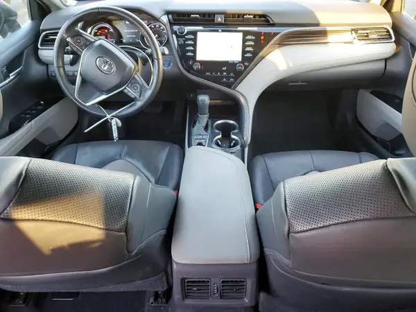 4T1F31AKXLU545493 2020 TOYOTA CAMRY - Image 8