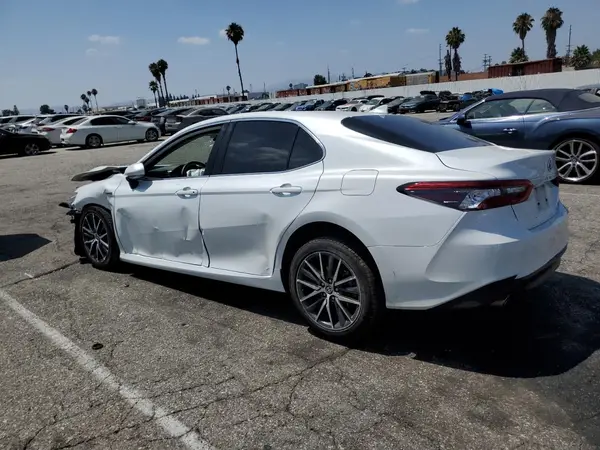 4T1F31AKXMU553174 2021 TOYOTA CAMRY - Image 2