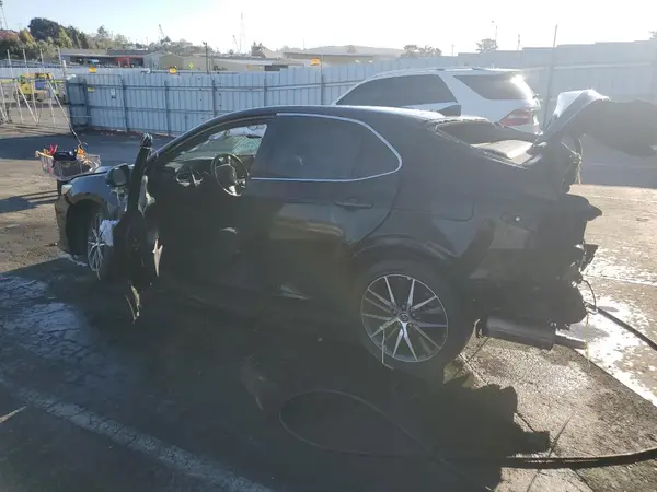 4T1F31AKXMU567530 2021 TOYOTA CAMRY - Image 2