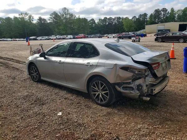 4T1F31AKXNU578643 2022 TOYOTA CAMRY - Image 2