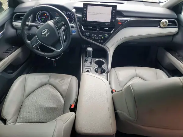 4T1F31AKXNU578643 2022 TOYOTA CAMRY - Image 8