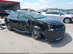 4T1F31AKXNU588038 2022 TOYOTA CAMRY