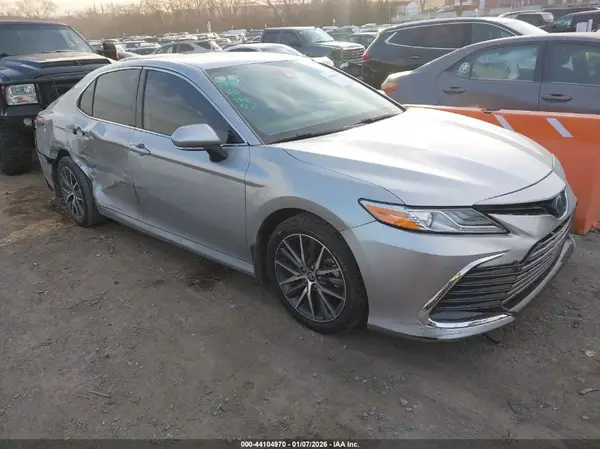 4T1F31AKXPU606203 2023 TOYOTA CAMRY - Image 1
