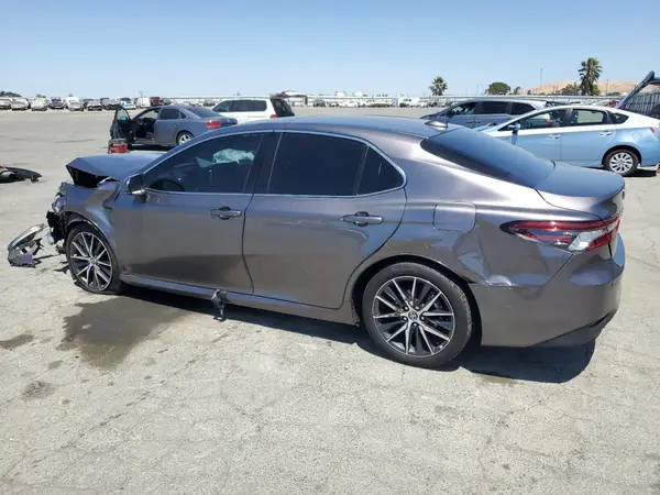 4T1F31AKXRU065916 2024 TOYOTA CAMRY - Image 2