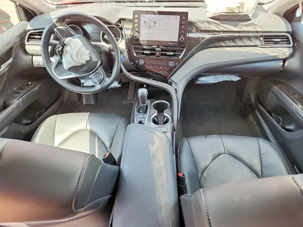 4T1F31AKXRU078410 2024 TOYOTA CAMRY - Image 8