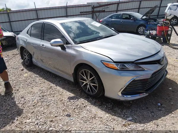 4T1F31AKXRU628804 2024 TOYOTA CAMRY - Image 1