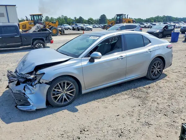 4T1FZ1AKXPU088124 2023 TOYOTA CAMRY - Image 1