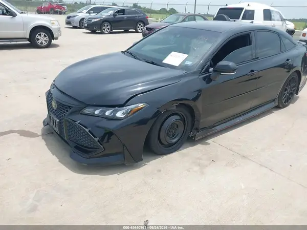4T1FZ1FB7MU055473 2021 TOYOTA AVALON - Image 2