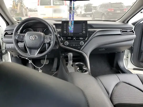 4T1G11A59MU402398 2021 TOYOTA CAMRY - Image 8