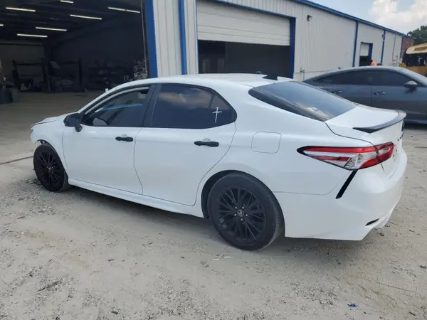 4T1G11AK0LU301667 2020 TOYOTA CAMRY - Image 2