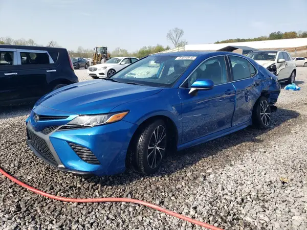 4T1G11AK0LU302902 2020 TOYOTA CAMRY - Image 1