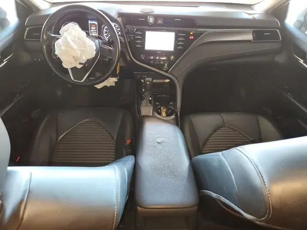 4T1G11AK0LU307498 2020 TOYOTA CAMRY - Image 8
