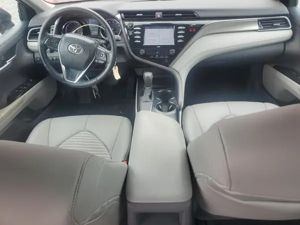 4T1G11AK0LU311695 2020 TOYOTA CAMRY - Image 8