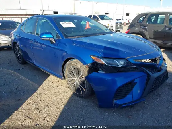 4T1G11AK0LU315021 2020 TOYOTA CAMRY - Image 1
