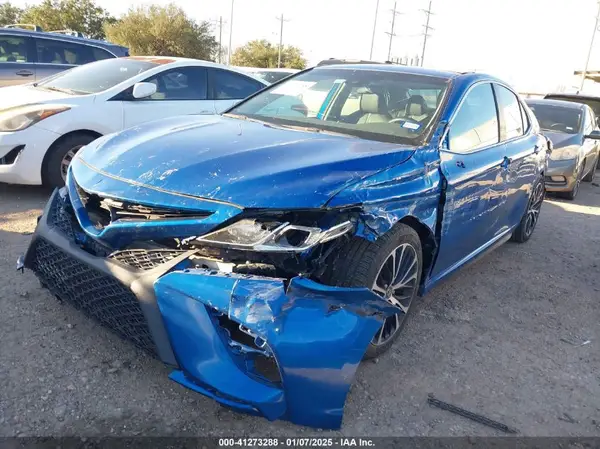 4T1G11AK0LU315021 2020 TOYOTA CAMRY - Image 2