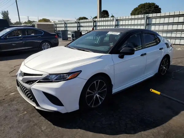 4T1G11AK0LU324964 2020 TOYOTA CAMRY - Image 1