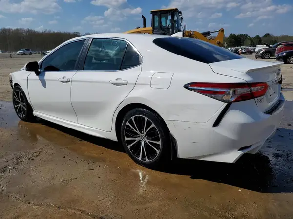 4T1G11AK0LU326567 2020 TOYOTA CAMRY - Image 2