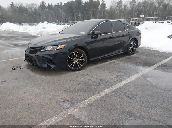 4T1G11AK0LU329064 2020 TOYOTA CAMRY - Image 2