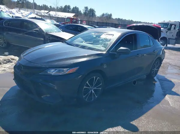 4T1G11AK0LU329081 2020 TOYOTA CAMRY - Image 2