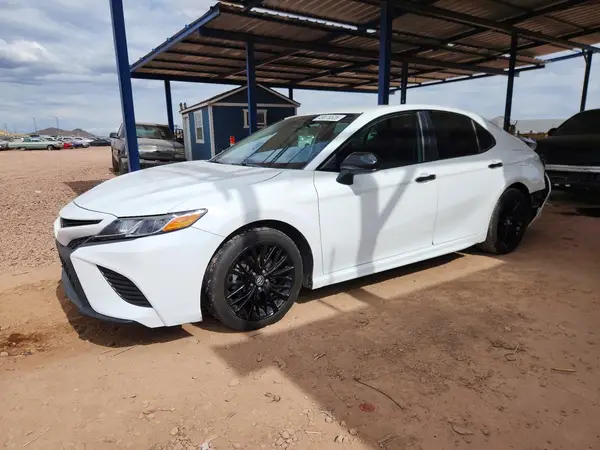 4T1G11AK0LU329548 2020 TOYOTA CAMRY - Image 1