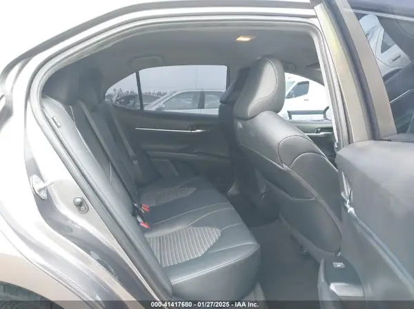 4T1G11AK0LU333003 2020 TOYOTA CAMRY - Image 8