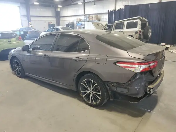 4T1G11AK0LU346656 2020 TOYOTA CAMRY - Image 2