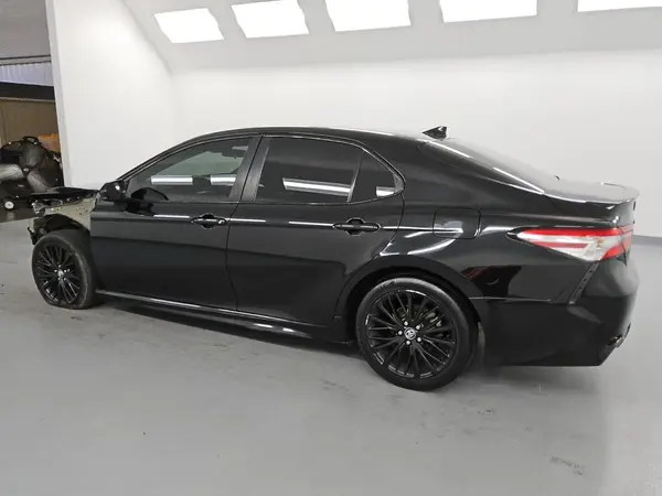 4T1G11AK0LU347743 2020 TOYOTA CAMRY - Image 2
