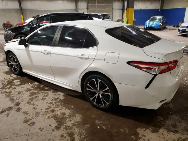 4T1G11AK0LU350724 2020 TOYOTA CAMRY - Image 2