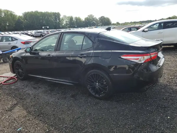 4T1G11AK0LU358614 2020 TOYOTA CAMRY - Image 2