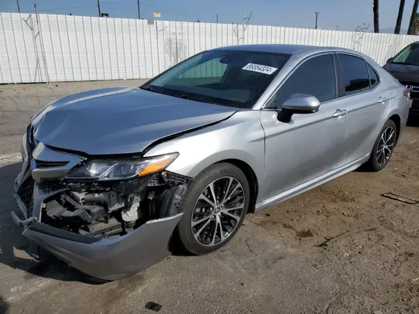 4T1G11AK0LU362758 2020 TOYOTA CAMRY - Image 1