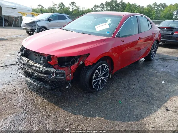 4T1G11AK0LU363909 2020 TOYOTA CAMRY - Image 2