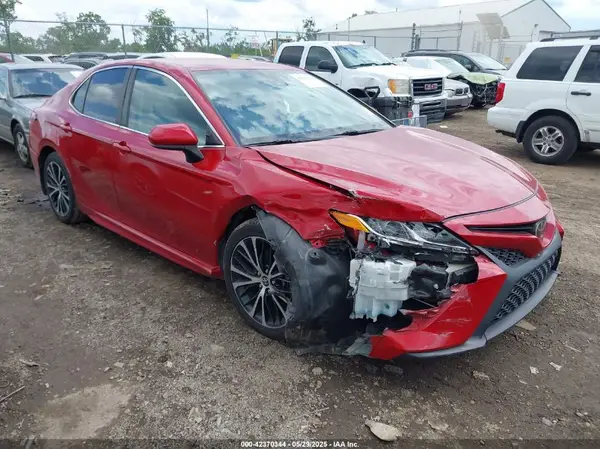 4T1G11AK0LU367216 2020 TOYOTA CAMRY - Image 1