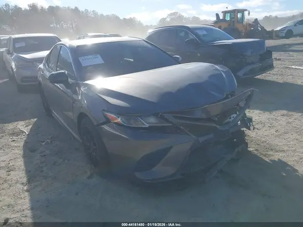 4T1G11AK0LU368544 2020 TOYOTA CAMRY - Image 1