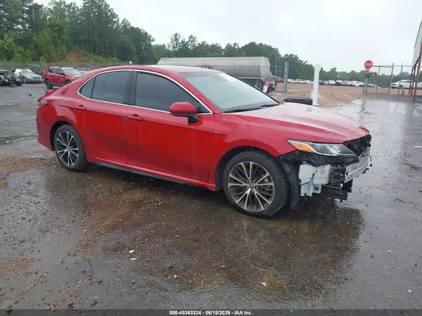 4T1G11AK0LU372951 2020 TOYOTA CAMRY - Image 1