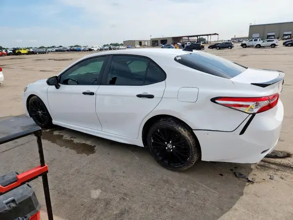 4T1G11AK0LU380547 2020 TOYOTA CAMRY - Image 2