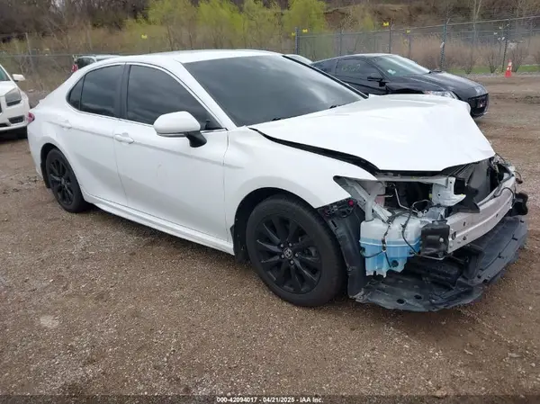 4T1G11AK0LU381651 2020 TOYOTA CAMRY - Image 1