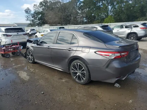 4T1G11AK0LU386008 2020 TOYOTA CAMRY - Image 2