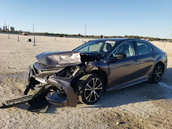4T1G11AK0LU858501 2020 TOYOTA CAMRY - Image 1