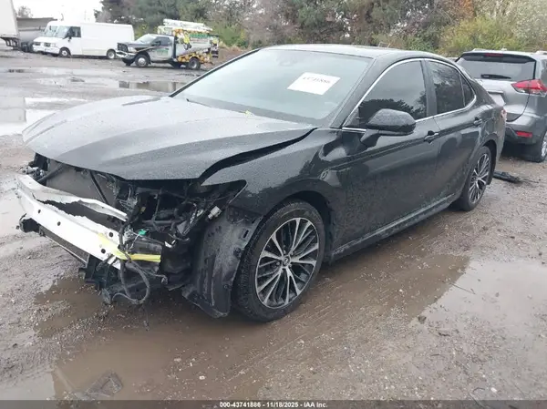 4T1G11AK0LU860328 2020 TOYOTA CAMRY - Image 2