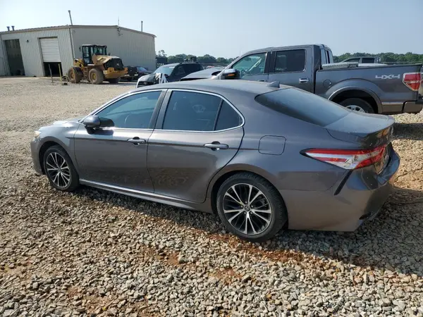 4T1G11AK0LU864685 2020 TOYOTA CAMRY - Image 2