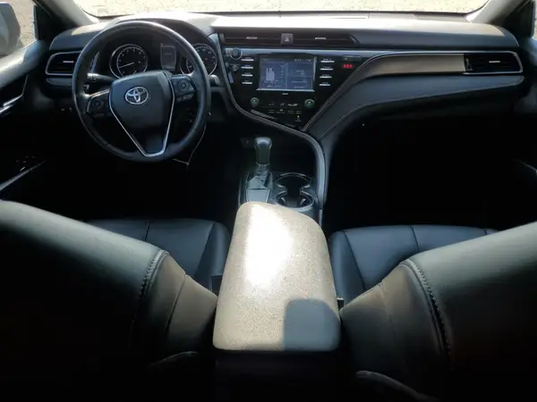 4T1G11AK0LU864685 2020 TOYOTA CAMRY - Image 8