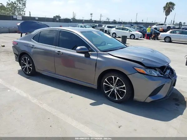 4T1G11AK0LU870910 2020 TOYOTA CAMRY - Image 1