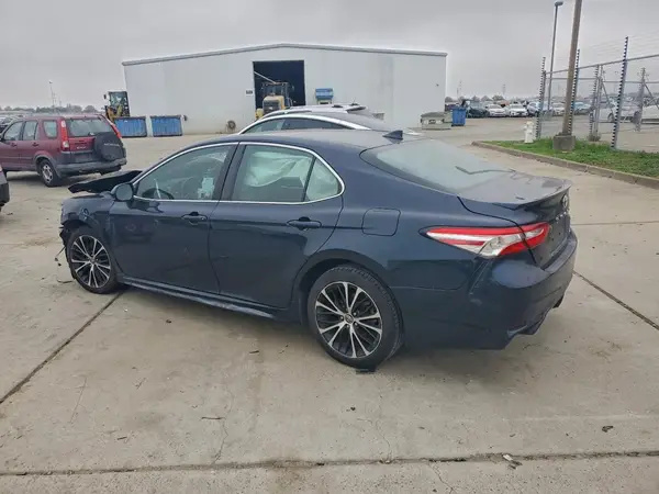 4T1G11AK0LU884533 2020 TOYOTA CAMRY - Image 2