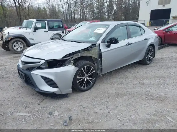 4T1G11AK0LU891367 2020 TOYOTA CAMRY - Image 2