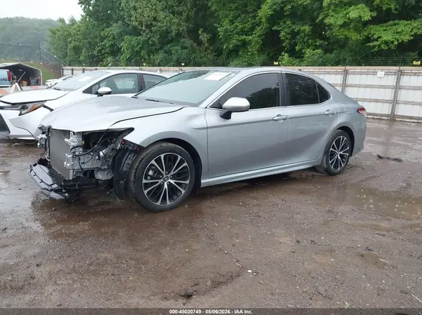 4T1G11AK0LU896813 2020 TOYOTA CAMRY - Image 2