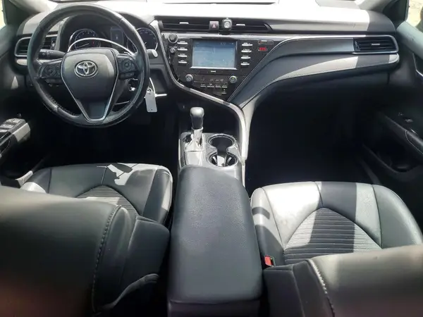 4T1G11AK0LU899565 2020 TOYOTA CAMRY - Image 8