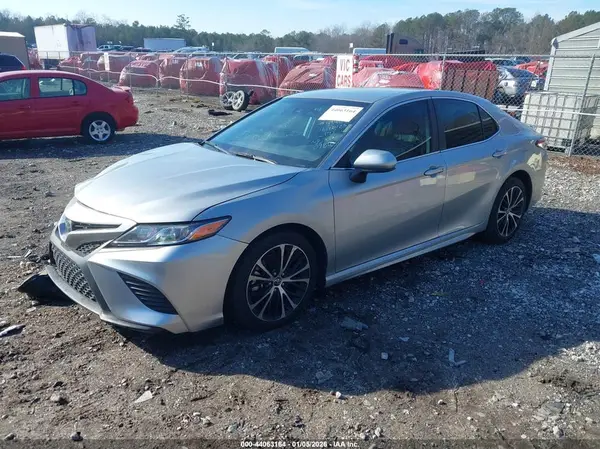 4T1G11AK0LU900780 2020 TOYOTA CAMRY - Image 2