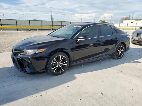 4T1G11AK0LU926327 2020 TOYOTA CAMRY - Image 1