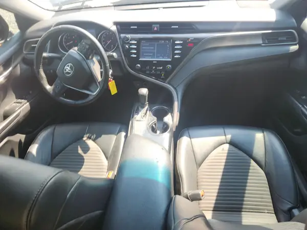 4T1G11AK0LU932922 2020 TOYOTA CAMRY - Image 8